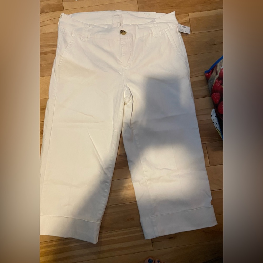Maurice’s crop capris